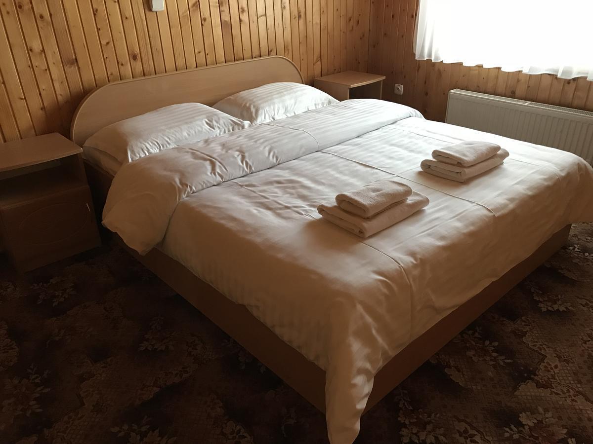 Карпатський Затишок 호텔 슬랍스크 외부 사진